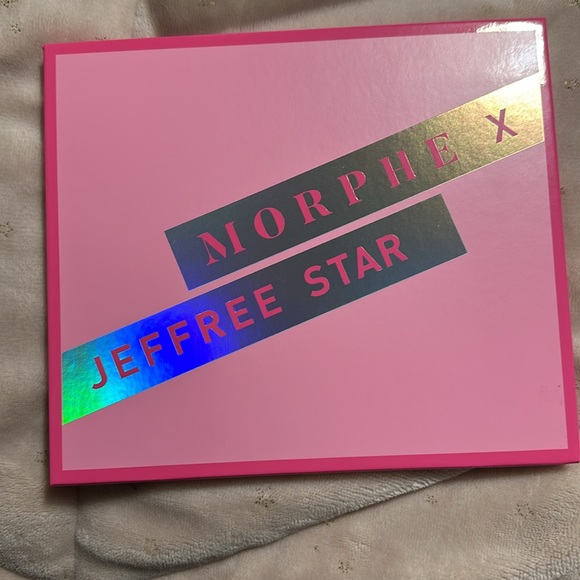 Jeffree star X Morphe Artistry Palette Brand new bubble wrapped still in box - Picture 14 of 16